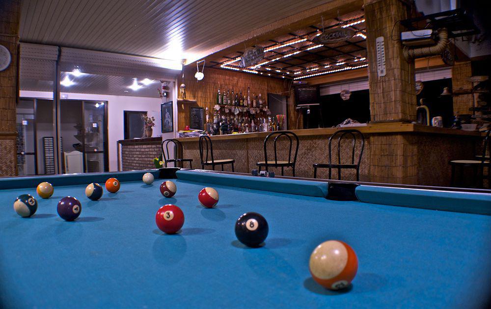 Karina Hotel Benitses  Exteriör bild